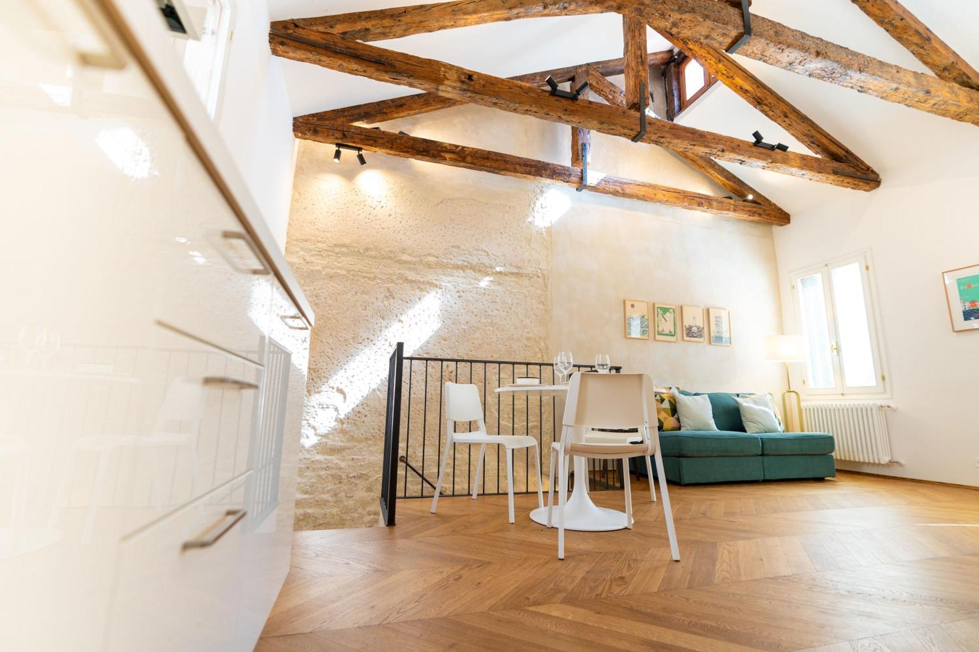 Atmosfere Autentiche Nel Cuore Di Appartement